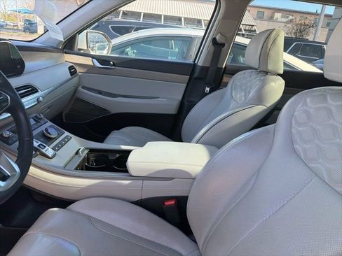 Used 2021 Hyundai Palisade Limited w/ Cargo Package image 11