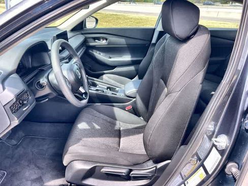 Used 2026 Honda Accord LX image 11