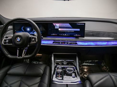 Certified 2023 BMW 740i w/ Parking Assistance Package RWD image 13