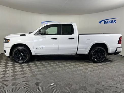 Used 2025 RAM 1500 Big Horn AWD/4WD image 2