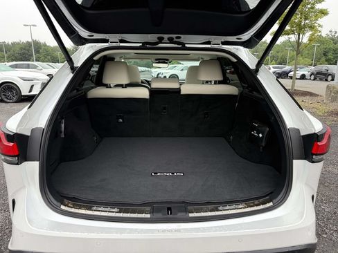 Used 2024 Lexus RX 350 FWD w/ Convenience Package image 29