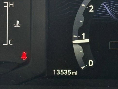 Used 2025 Toyota Tacoma SR image 15