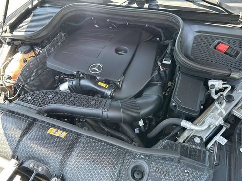 Used 2022 Mercedes-Benz GLE 350 4MATIC w/ AMG Line Exterior image 15