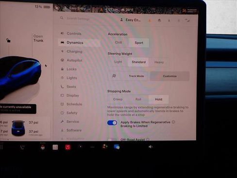 Used 2023 Tesla Model Y Performance image 25