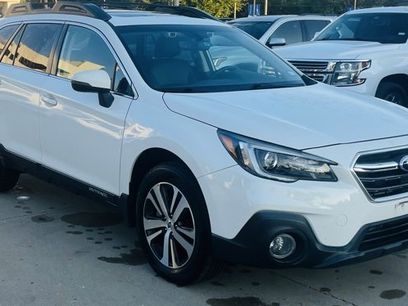 Used 2019 Subaru Outback 3.6R Limited w/ Popular Package #2