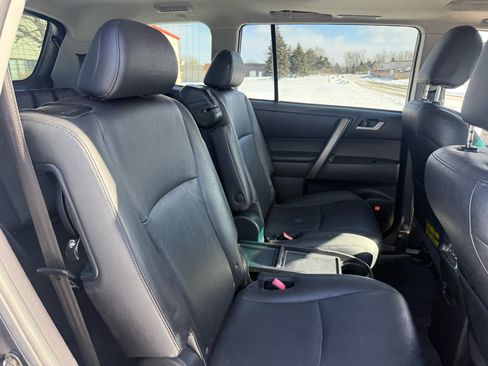 Used 2008 Toyota Highlander Sport image 30