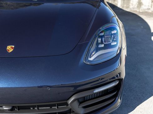 Certified 2022 Porsche Panamera 4S AWD/4WD image 16