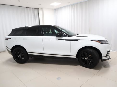 Used 2026 Land Rover Range Rover Velar Dynamic SE image 6