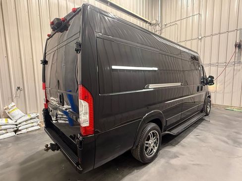 Used 2018 RAM ProMaster 3500 w/ Mopar Trailer Tow Group FWD image 18