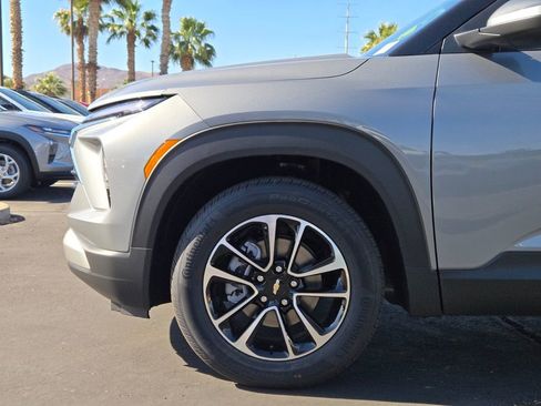 New 2026 Chevrolet TrailBlazer LT FWD image 5