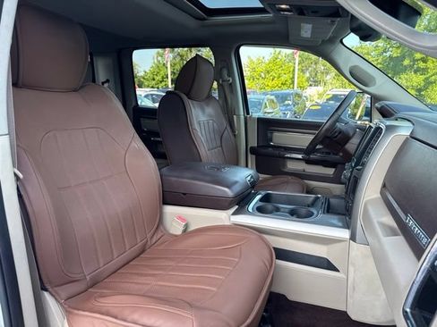 Used 2015 RAM 1500 Laramie w/ Convenience Group AWD/4WD image 29