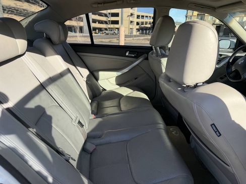 Used 2005 INFINITI G35 Sedan w/ (P01) Premium Pkg A RWD image 17