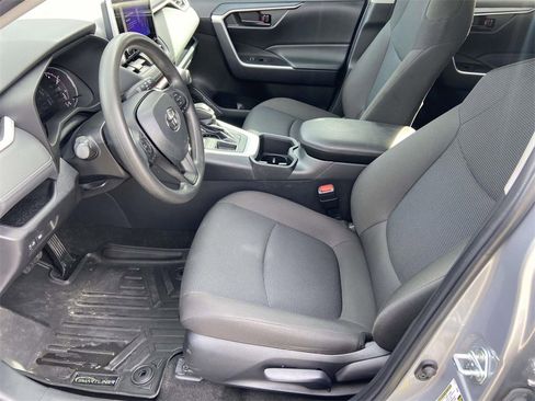 Used 2024 Toyota RAV4 LE image 14