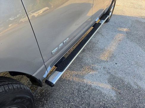 Certified 2022 RAM 1500 Big Horn image 13