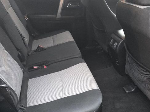 Used 2017 Toyota 4Runner SR5 image 18