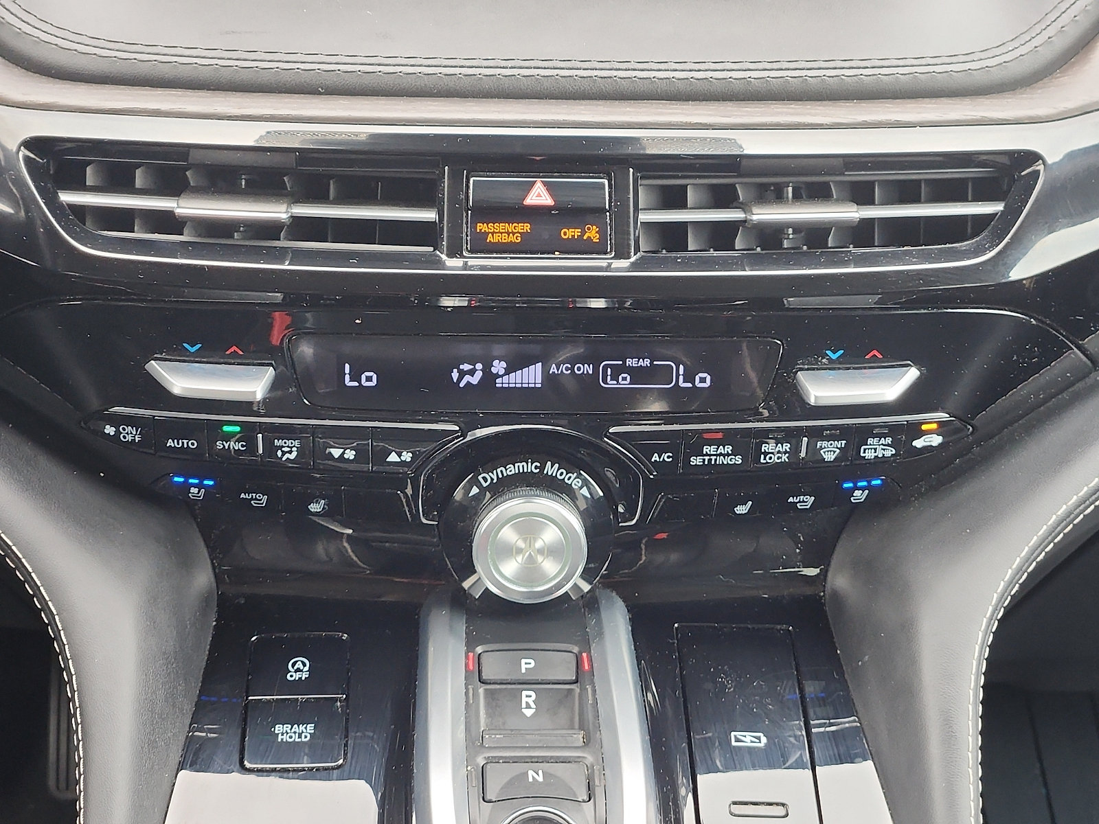 Used 2023 Acura MDX w/ Advance Package AWD/4WD image 17