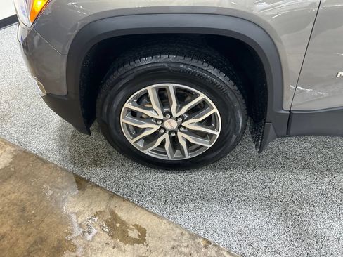 Used 2019 GMC Acadia SLE w/ Driver Alert Package I AWD/4WD image 28
