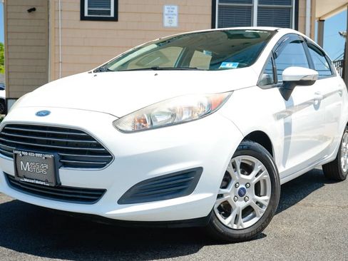 Used 2016 Ford Fiesta SE FWD image 9