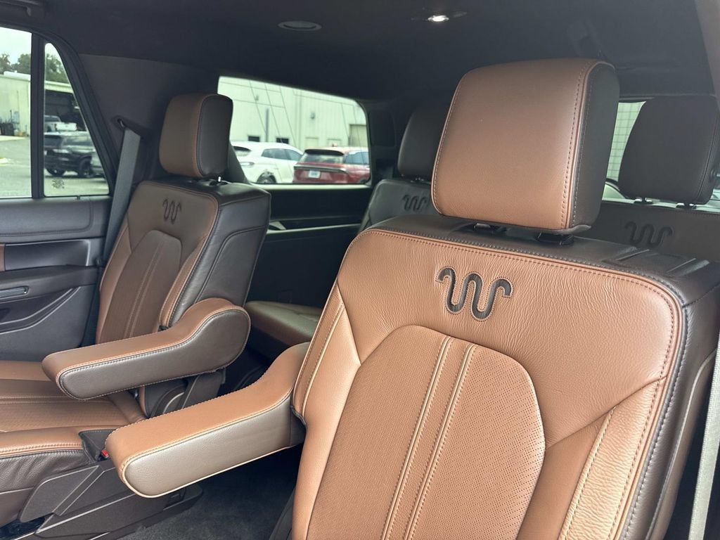 Used 2024 Ford Expedition King Ranch AWD/4WD image 14