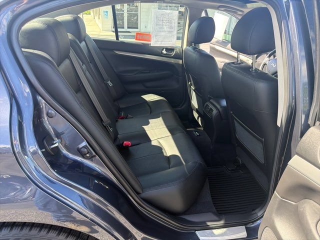 Used 2011 INFINITI G37 x Sedan w/ Premium Pkg AWD/4WD image 25