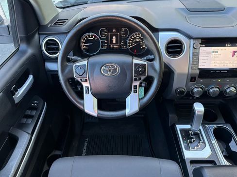 Used 2020 Toyota Tundra SR5 w/ SR5 Upgrade Package AWD/4WD image 16
