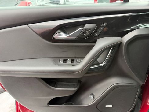 Used 2020 Chevrolet Blazer RS image 37