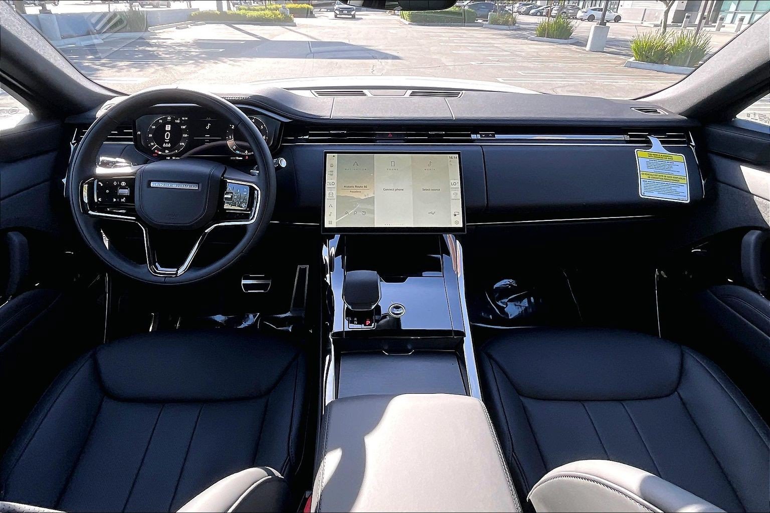 New 2027 Land Rover Range Rover Sport Dynamic SE AWD/4WD image 10