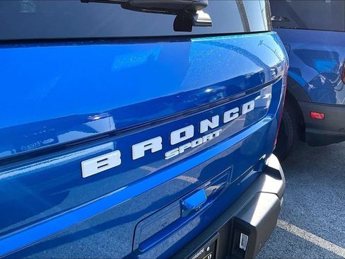 Certified 2025 Ford Bronco Sport Badlands AWD/4WD image 8