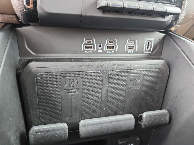 Used 2025 RAM 1500 Limited AWD/4WD image 27