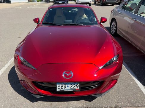 Used 2018 MAZDA MX-5 Miata RF Grand Touring RWD image 2