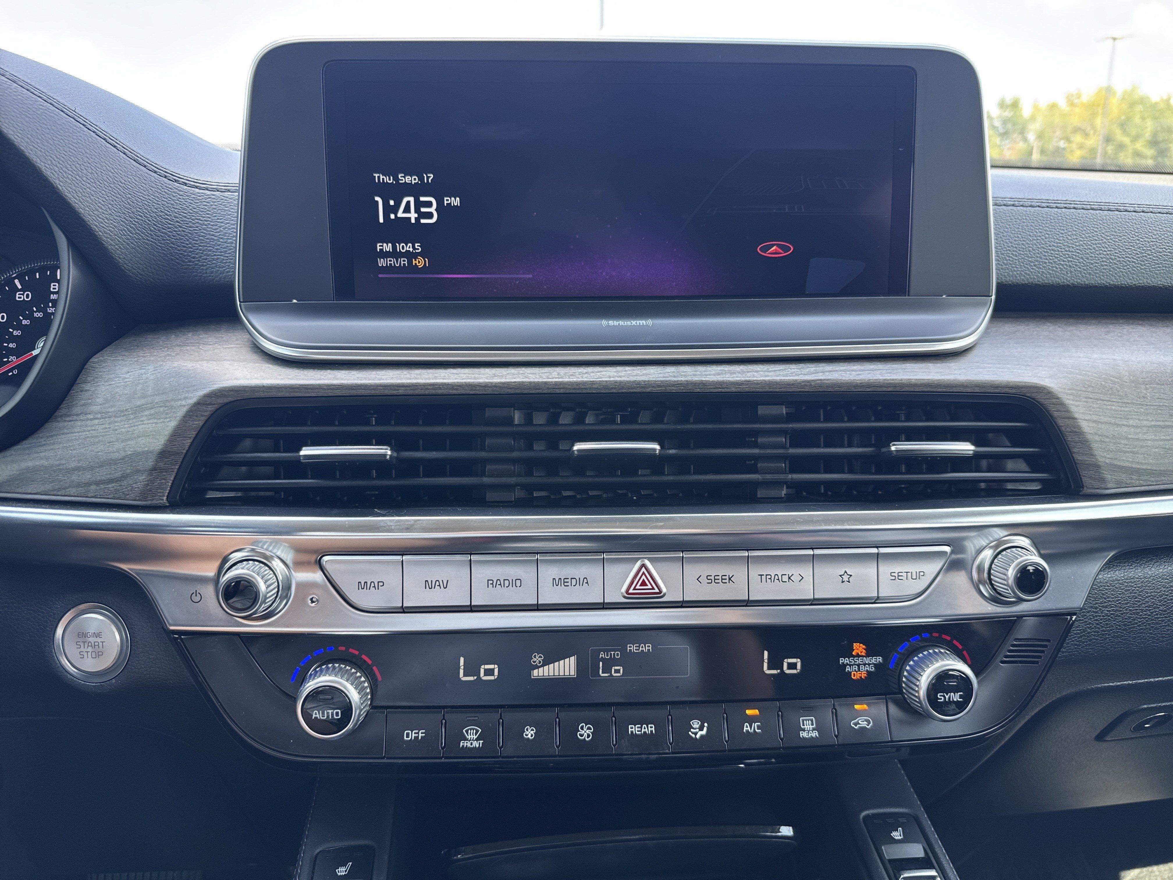 Used 2022 Kia Telluride EX w/ EX Premium Package FWD image 12