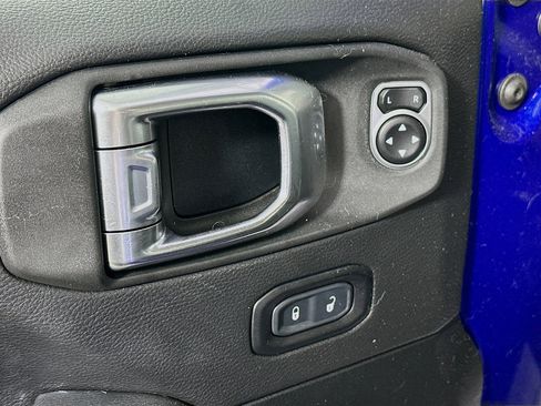 Used 2020 Jeep Wrangler Rubicon w/ LED Lighting Group image 18