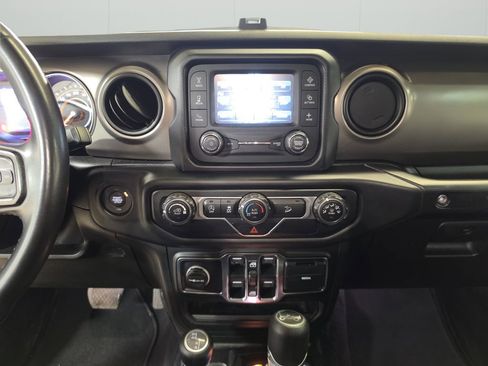 Used 2019 Jeep Wrangler Unlimited Sport S image 20