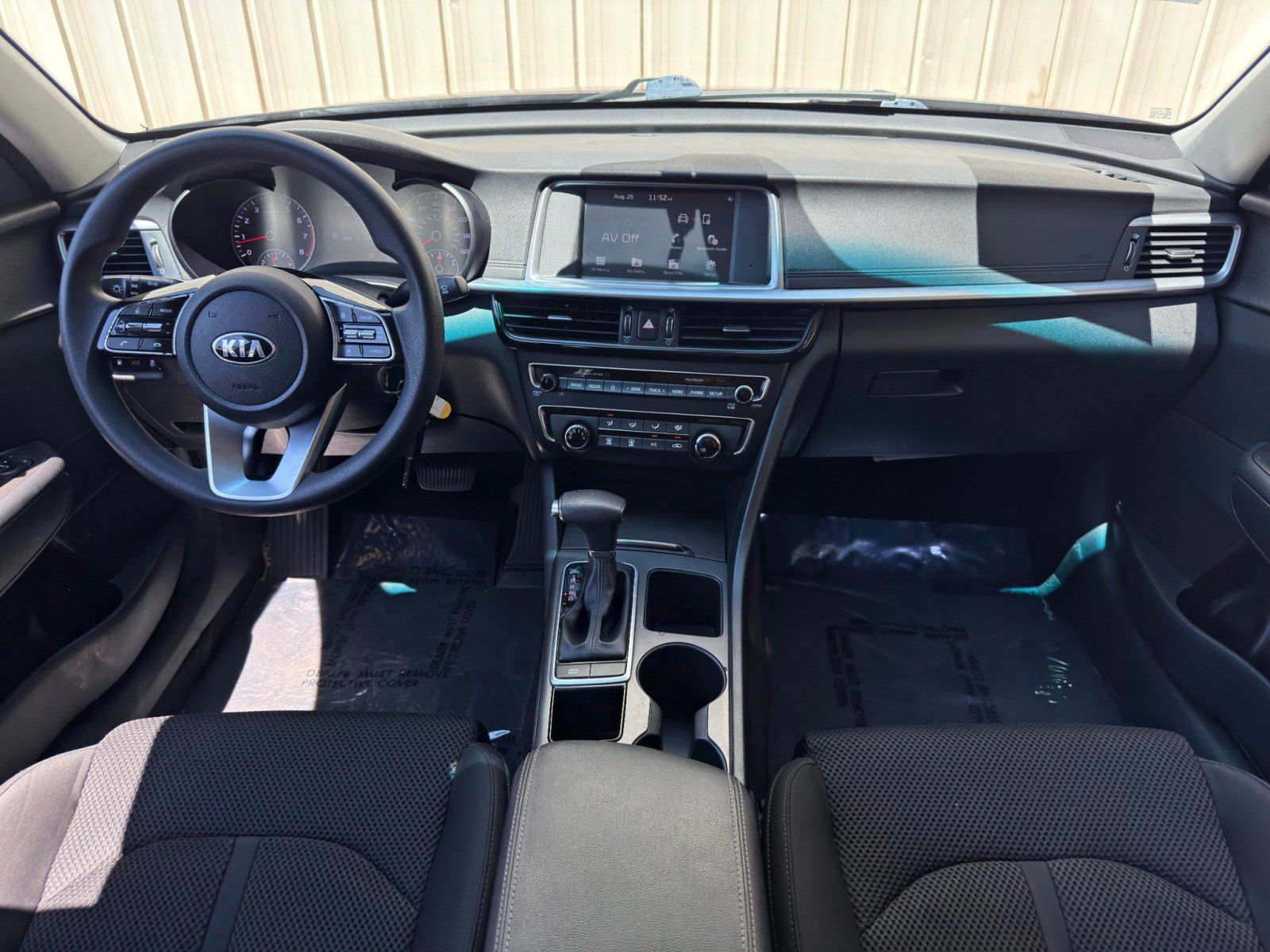Used 2020 Kia Optima LX FWD image 11