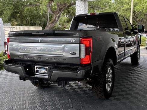 Used 2017 Ford F350 Platinum w/ Platinum Ultimate Package AWD/4WD image 10