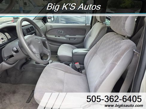 Used 2004 Toyota Tacoma PreRunner image 17