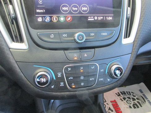 Used 2024 Chevrolet Malibu LT image 23