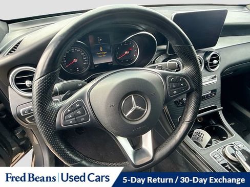 Used 2019 Mercedes-Benz GLC 300 4MATIC Coupe image 12