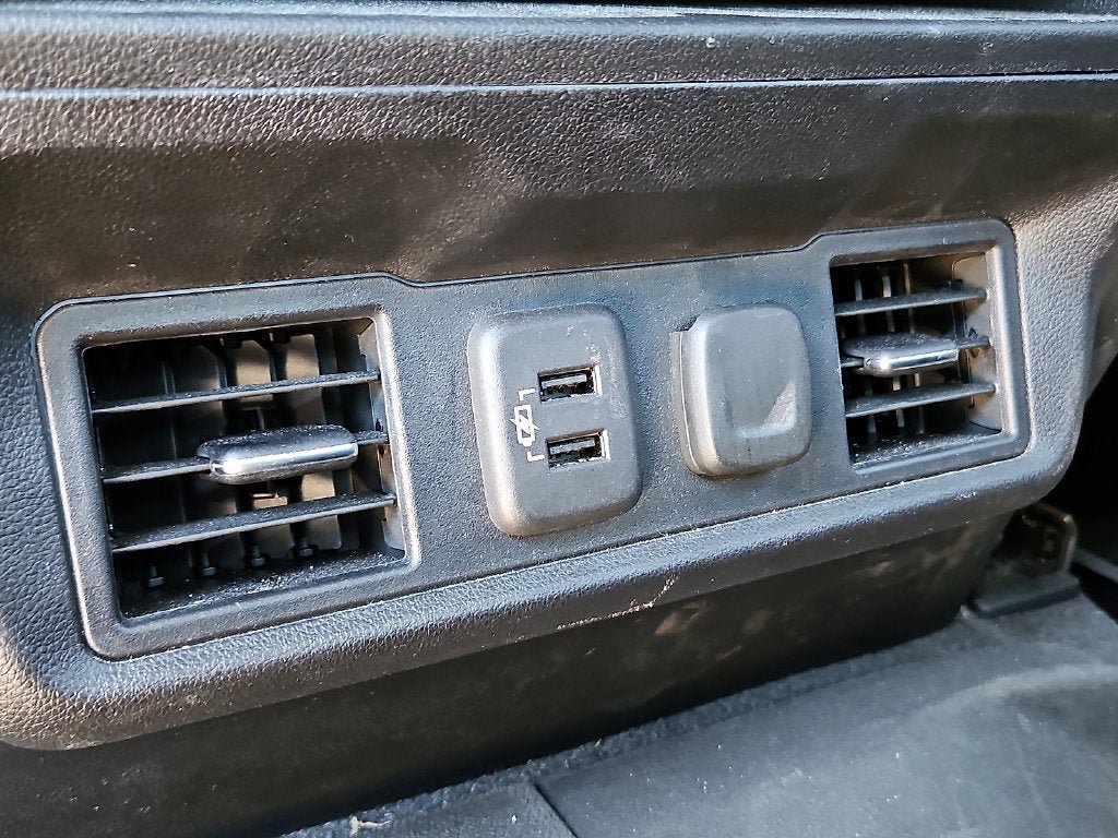 Used 2021 Chevrolet Silverado 1500 RST AWD/4WD image 25