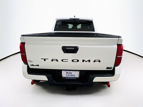 Used 2024 Toyota Tacoma TRD Off-Road AWD/4WD image 6