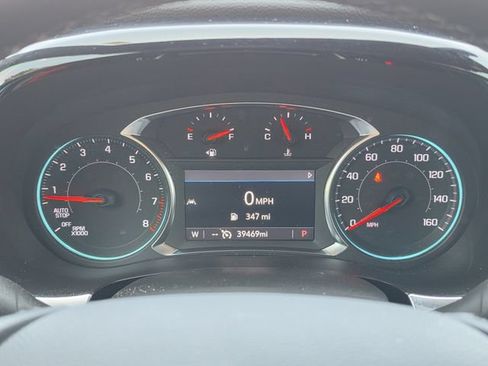 Used 2023 Chevrolet Traverse LT FWD image 21