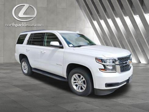 Used 2016 Chevrolet Tahoe LT RWD image 5