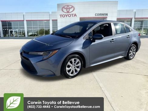 Used 2024 Toyota Corolla LE image 7
