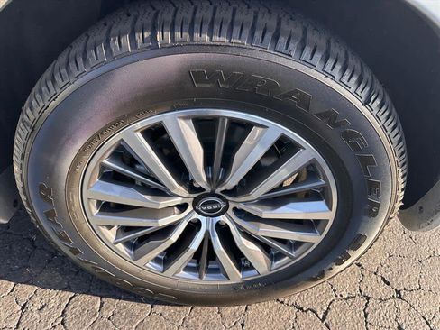 Used 2024 Nissan Armada SL w/ Cargo Package image 27