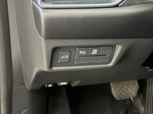 Used 2025 MAZDA CX-5 AWD 2.5 S w/ Preferred Package image 17