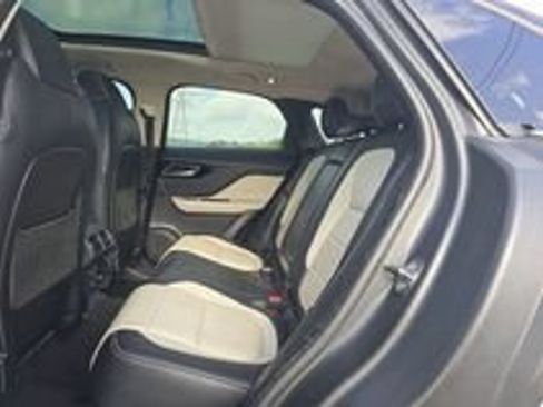 Used 2019 Jaguar F-PACE R-Sport AWD/4WD image 14