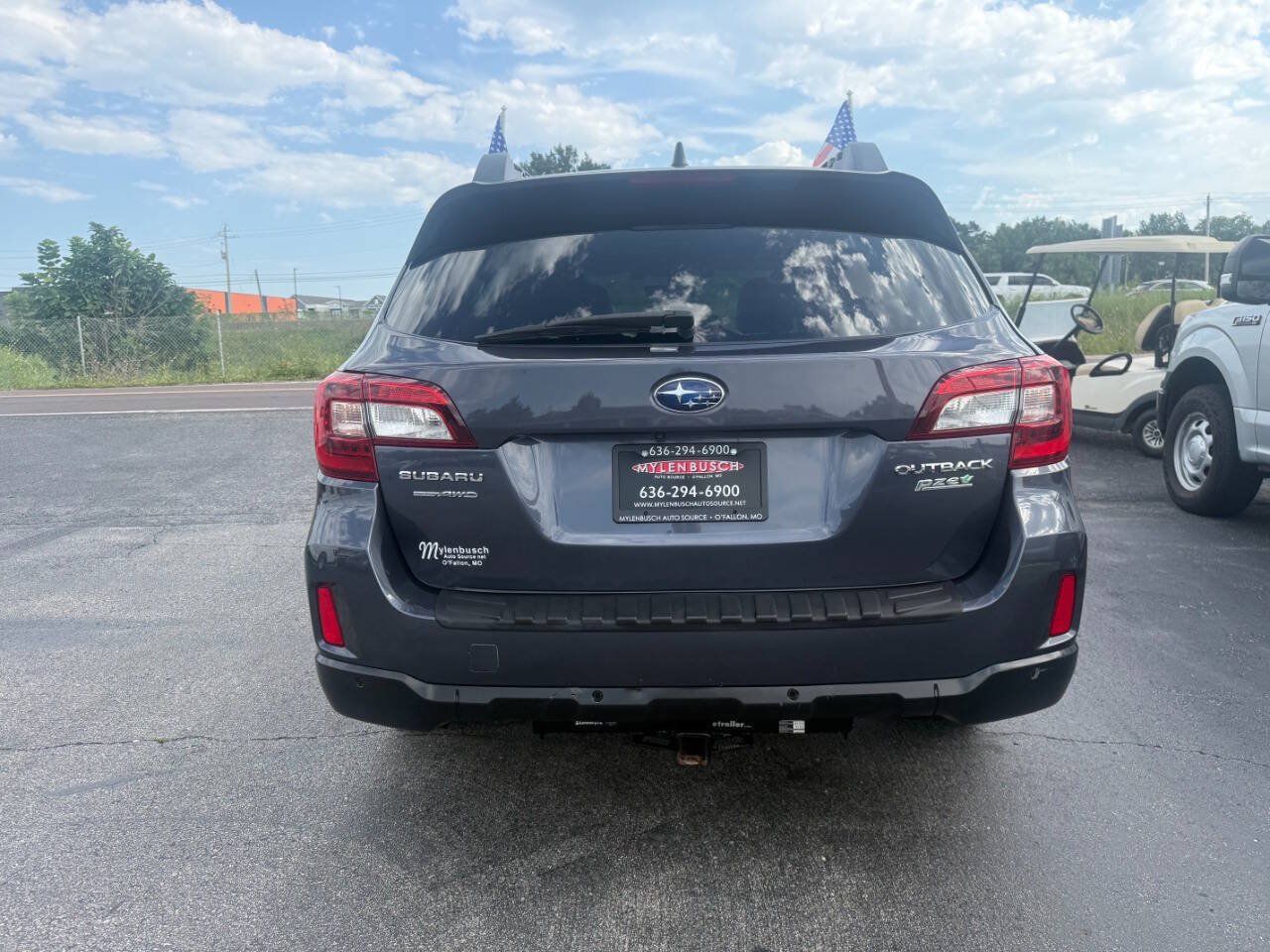 Used 2017 Subaru Outback 2.5i Limited AWD/4WD image 6