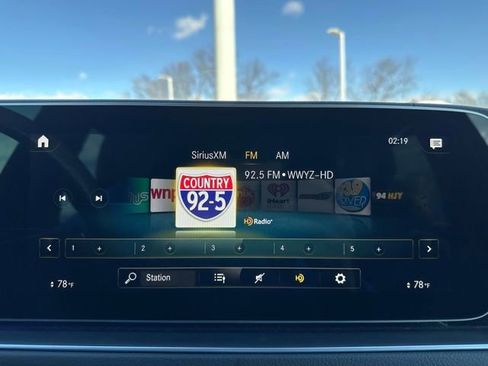 Used 2021 Mercedes-Benz GLS 580 4MATIC image 20