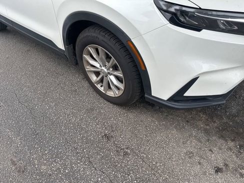 Used 2023 Honda CR-V EX-L image 3