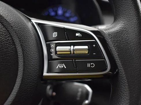 Used 2023 Kia Forte LXS FWD image 22